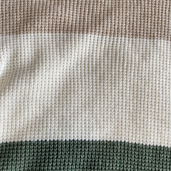 Bluenotes Knitted Sweater - Picture 2 of 3